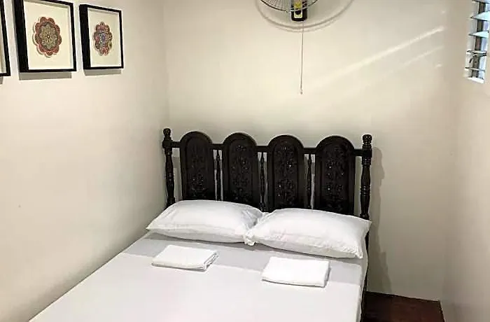 Courtyard 마닐라